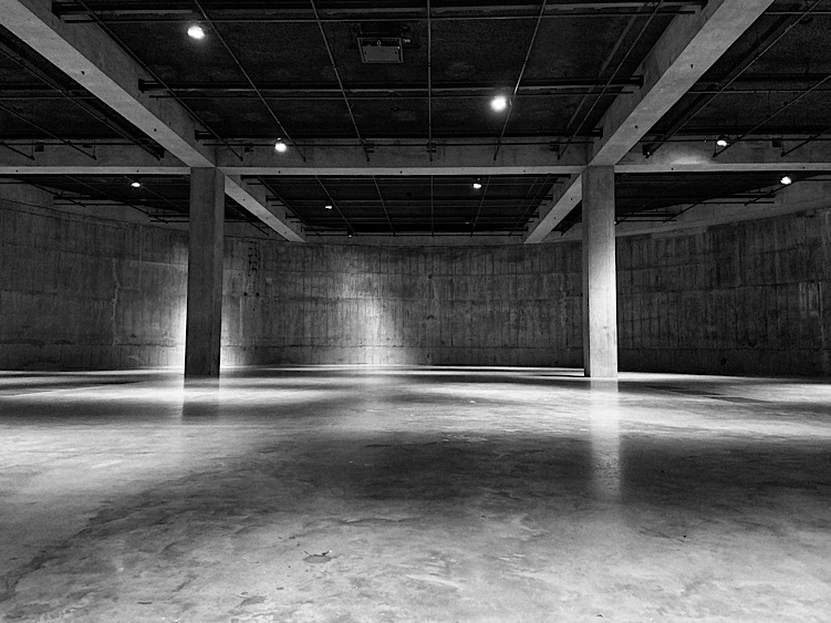 Empty gallery
