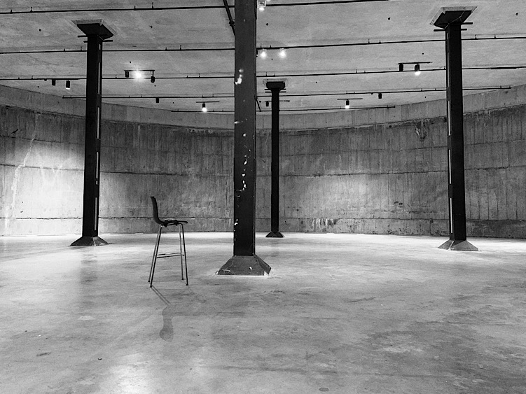 Empty gallery with chair