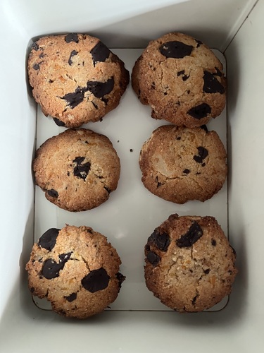 a tin of orange tahini cookies
