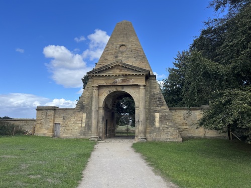 Obelisk Lodge gateway at Nostell