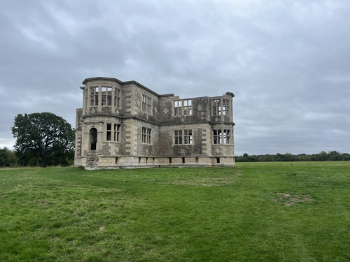 Lyveden's ruined lodge in the garden